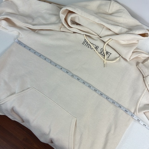 Taylor Swift Sz M Eras Tour Hoodie Fearless Edition Cream - Picture 4 of 7